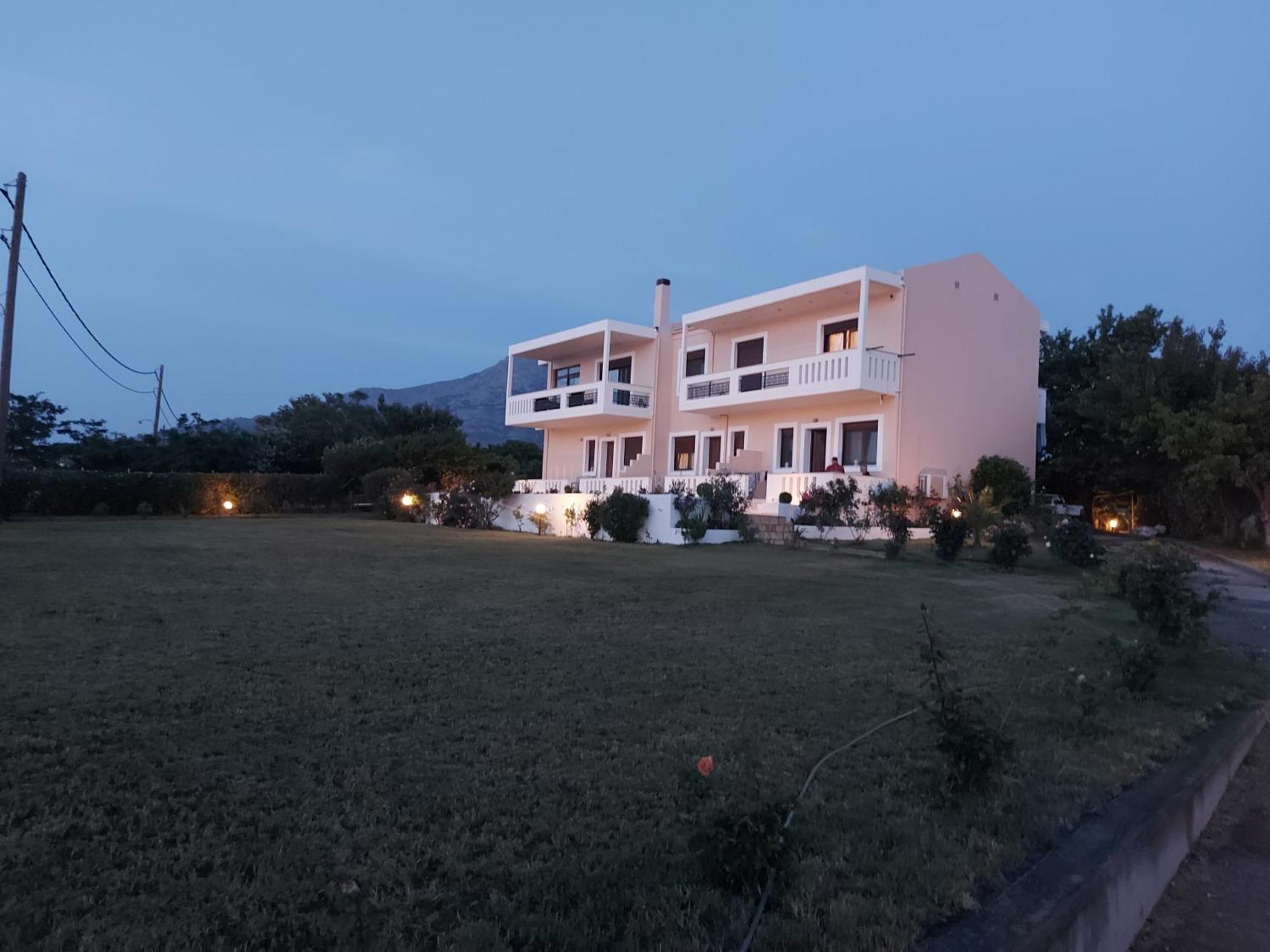 Aktaion Apartments Samothraki Bagian luar foto