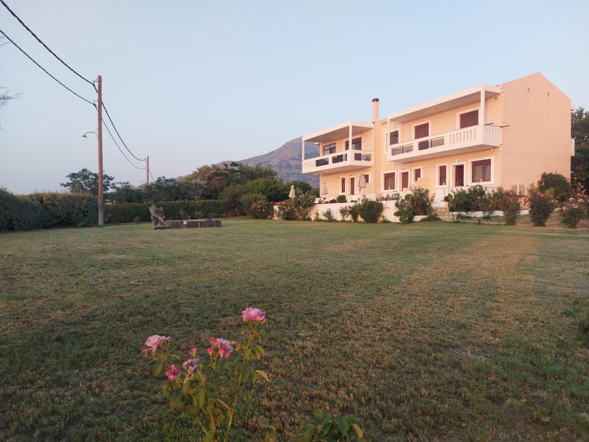 Aktaion Apartments Samothraki Bagian luar foto