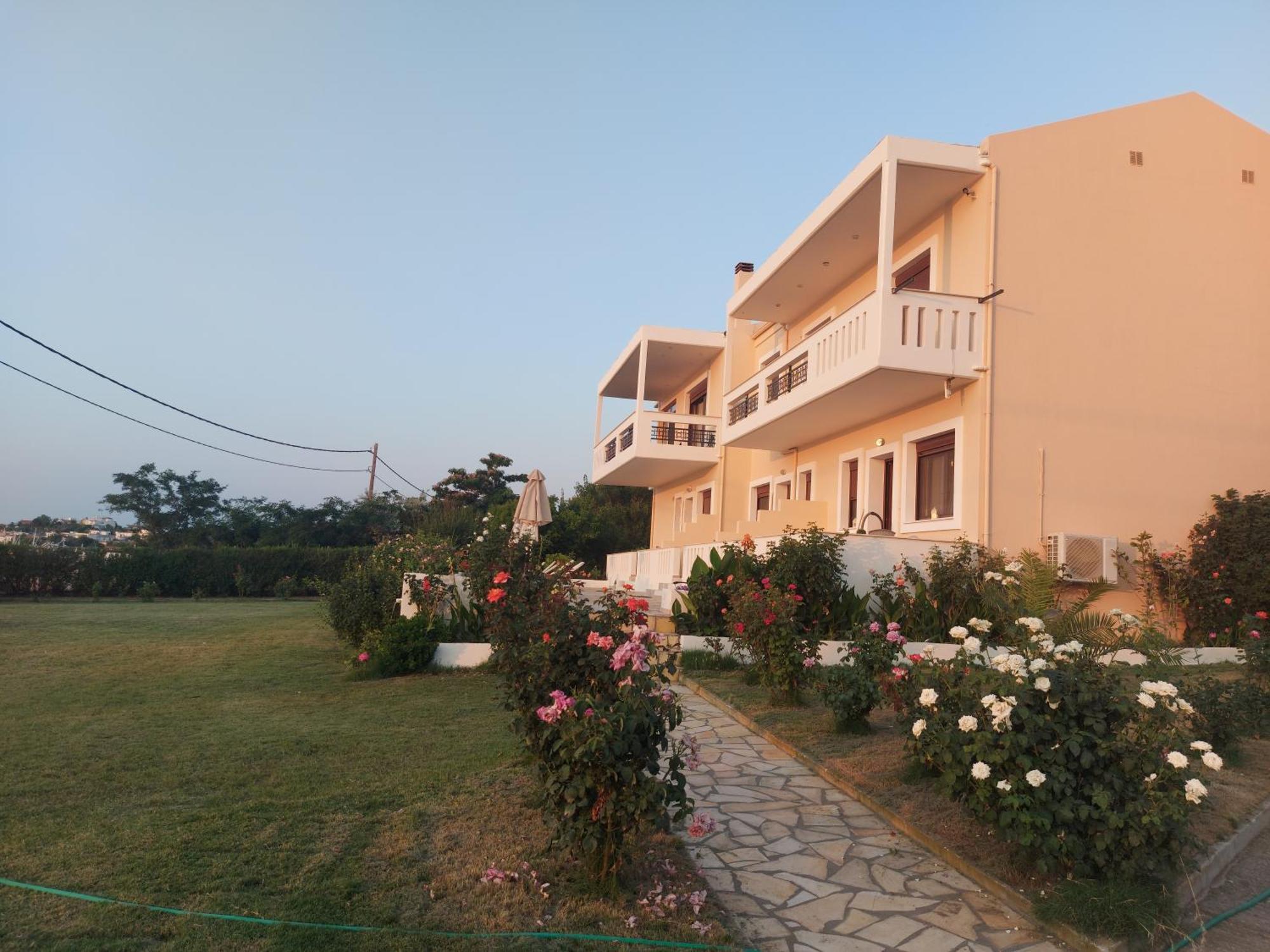Aktaion Apartments Samothraki Bagian luar foto