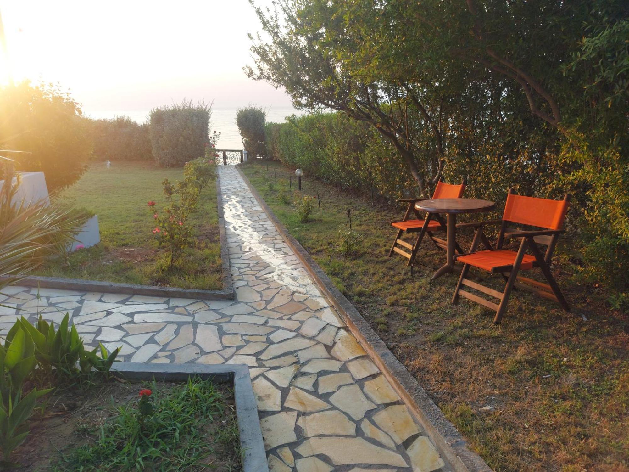 Aktaion Apartments Samothraki Bagian luar foto